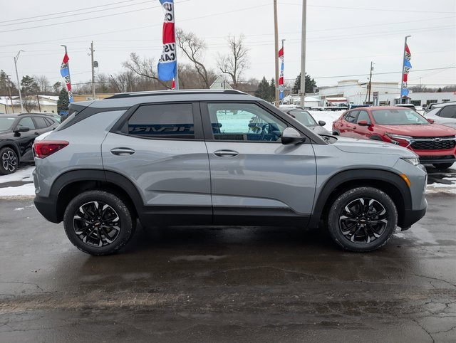 Used 2023 Chevrolet TrailBlazer LT w/ Convenience Package image 6