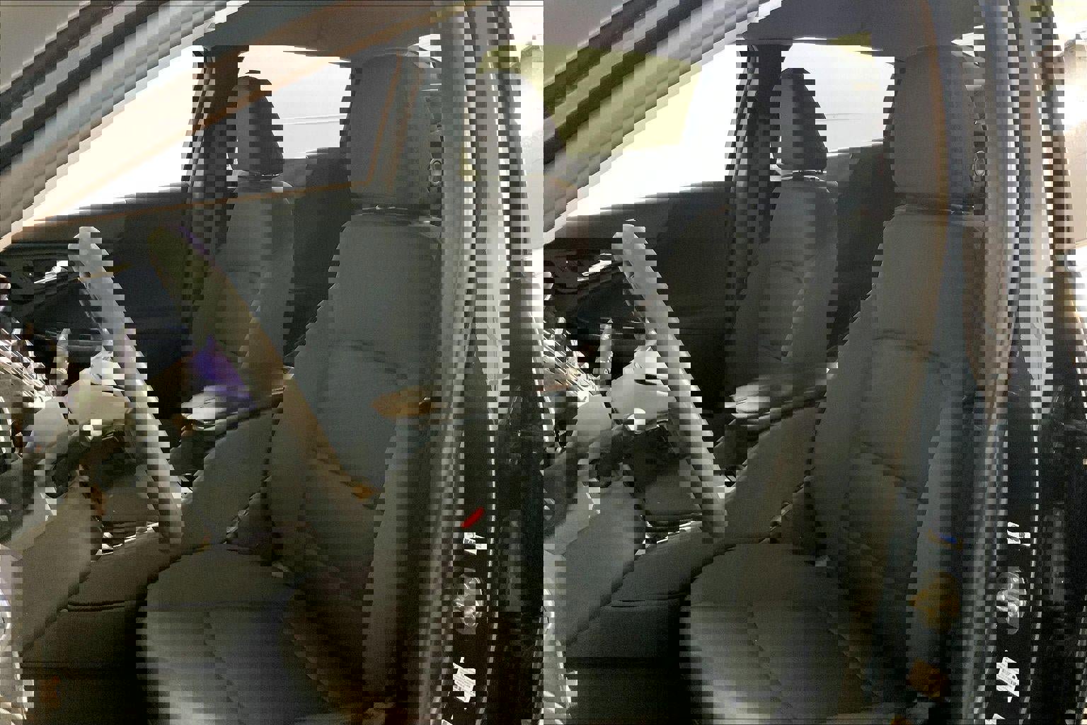 Used 2021 Chevrolet Malibu LT image 22