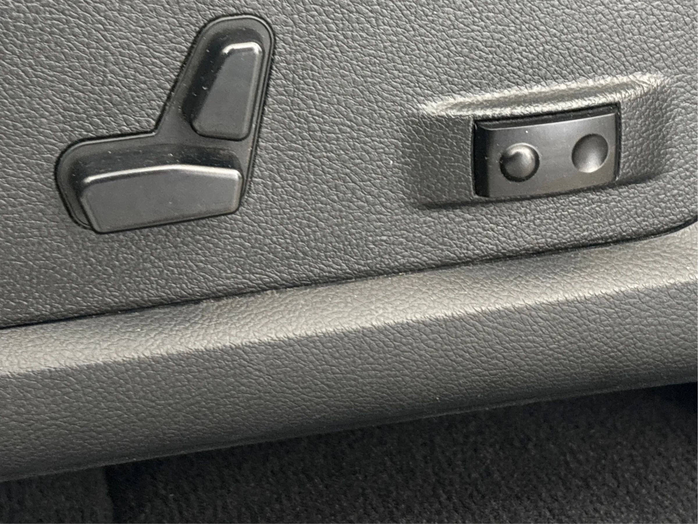 Used 2015 RAM 2500 SLT w/ Popular Equipment Group AWD/4WD image 22