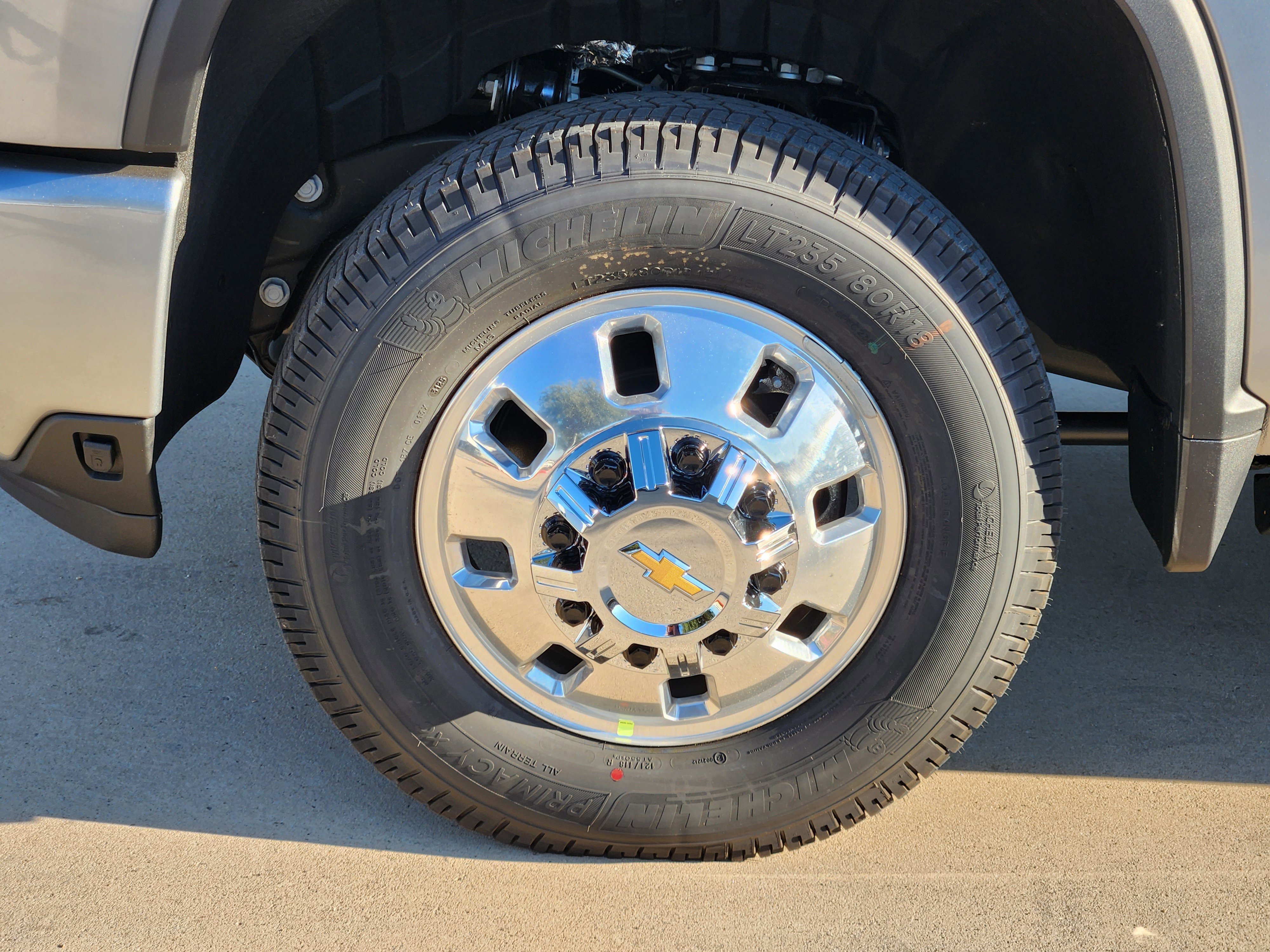 New 2026 Chevrolet Silverado 3500 High Country w/ High Country Premium Package image 18