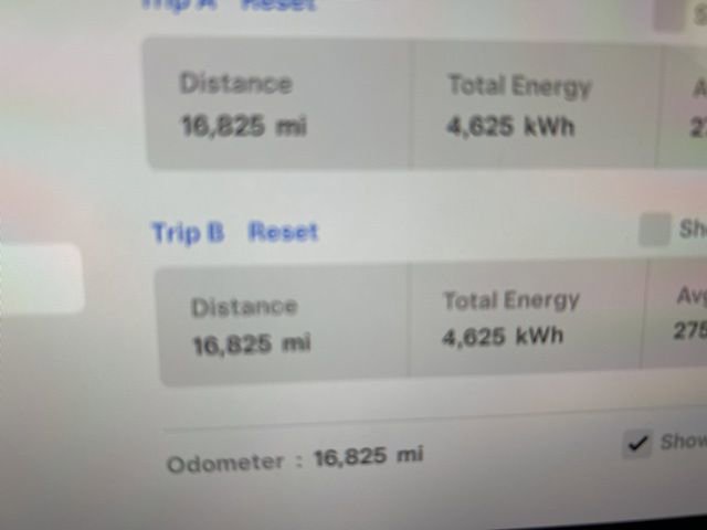 Used 2024 Tesla Model Y Long Range image 30