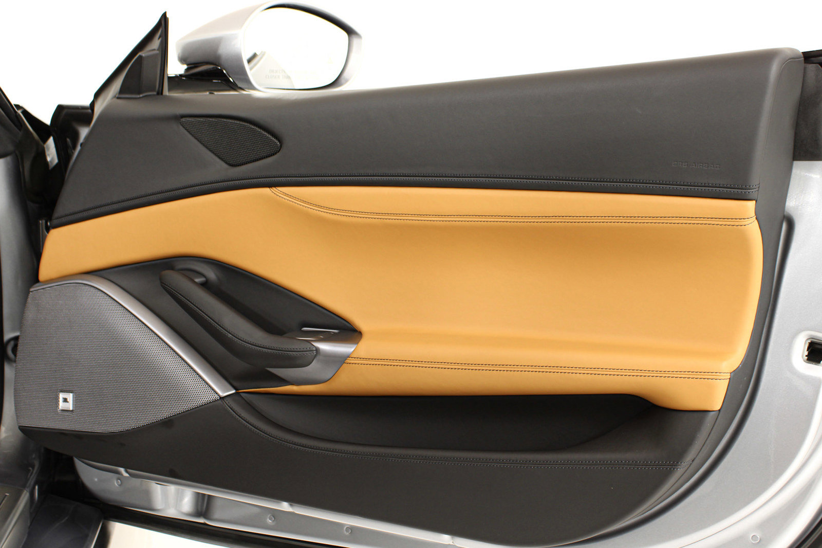 Certified 2023 Ferrari Portofino M RWD image 30