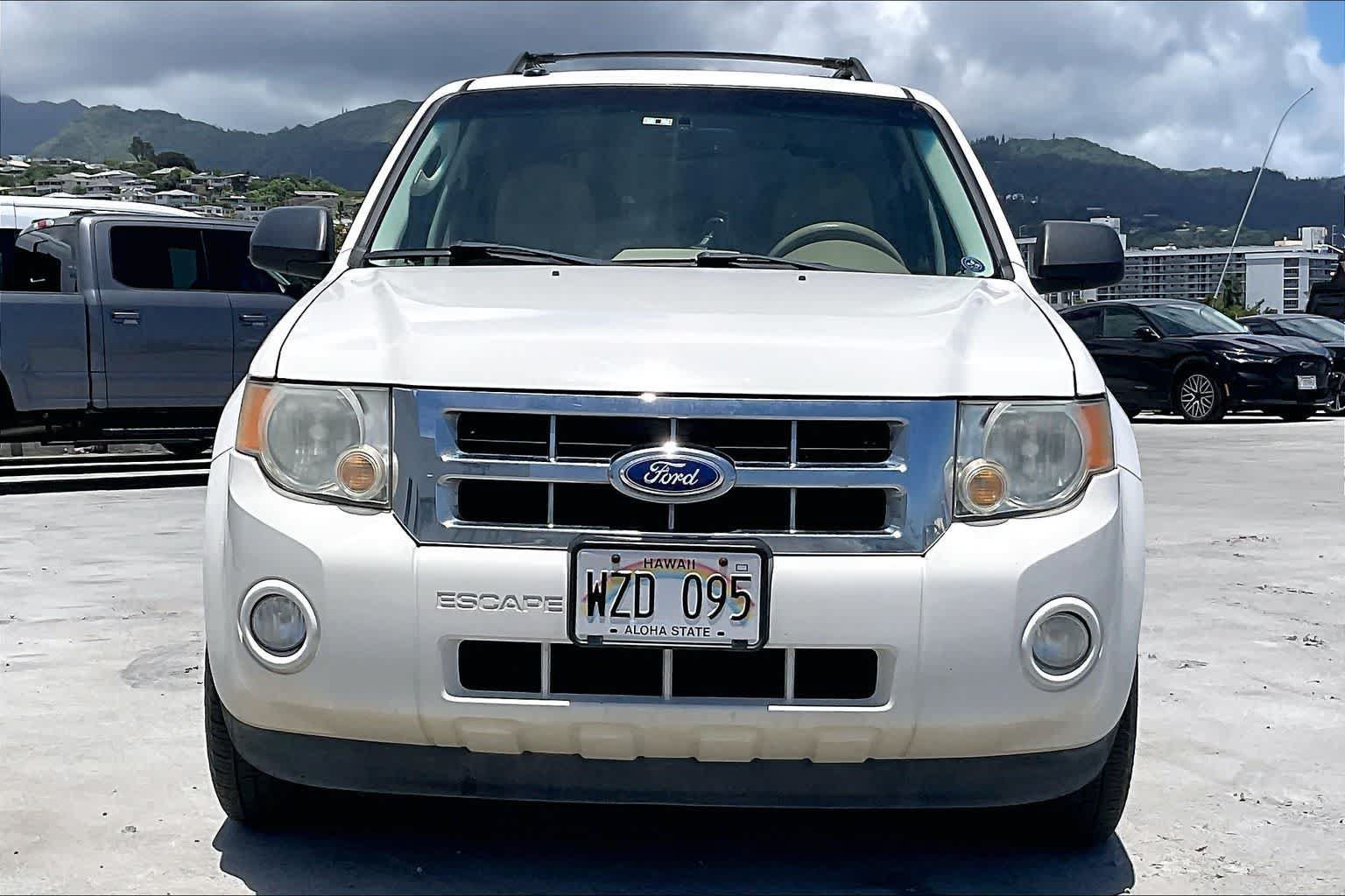 Used 2011 Ford Escape XLT w/ 203A Rapid Spec Order Code AWD/4WD image 6