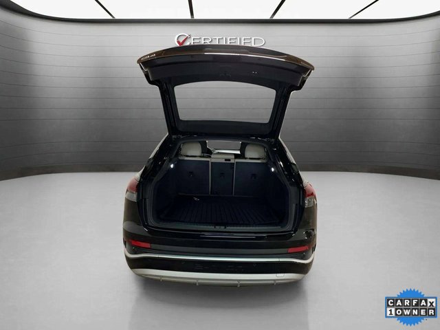 Used 2024 Audi Q4 e-tron Premium Plus w/ Premium Plus AWD/4WD image 7