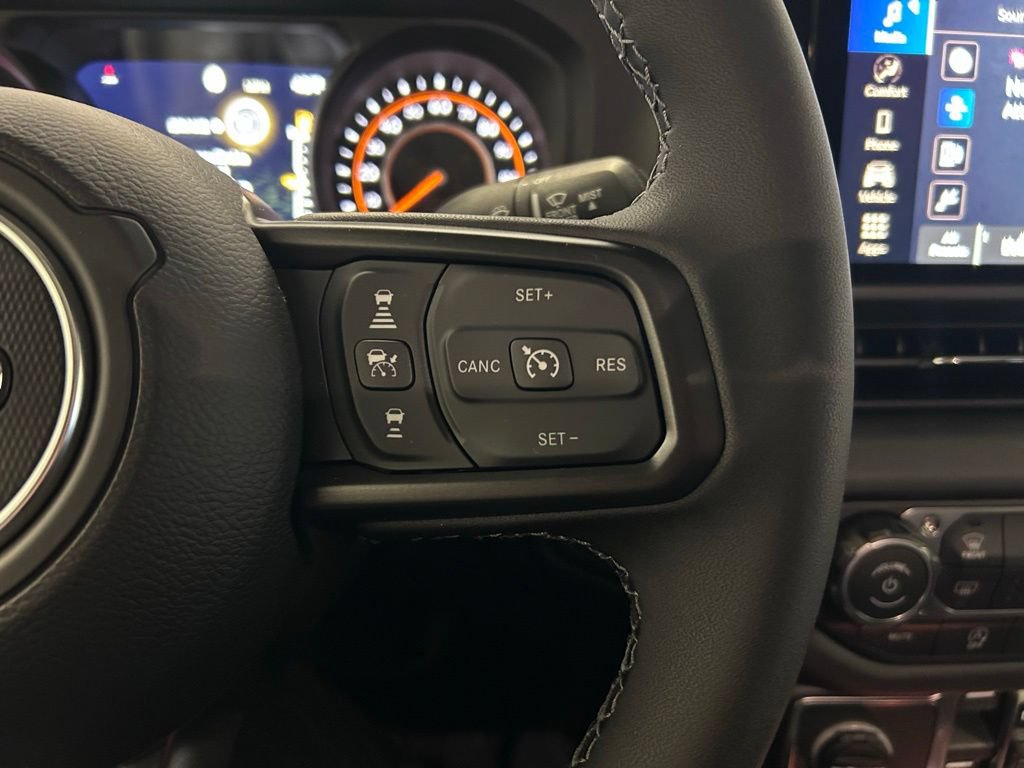 New 2026 Jeep Gladiator Sport AWD/4WD image 10