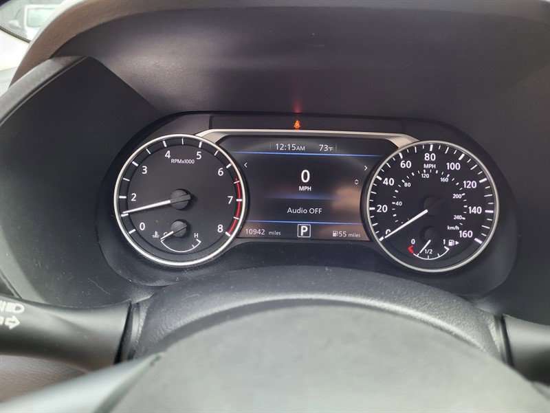 Used 2025 Nissan Sentra SV image 14