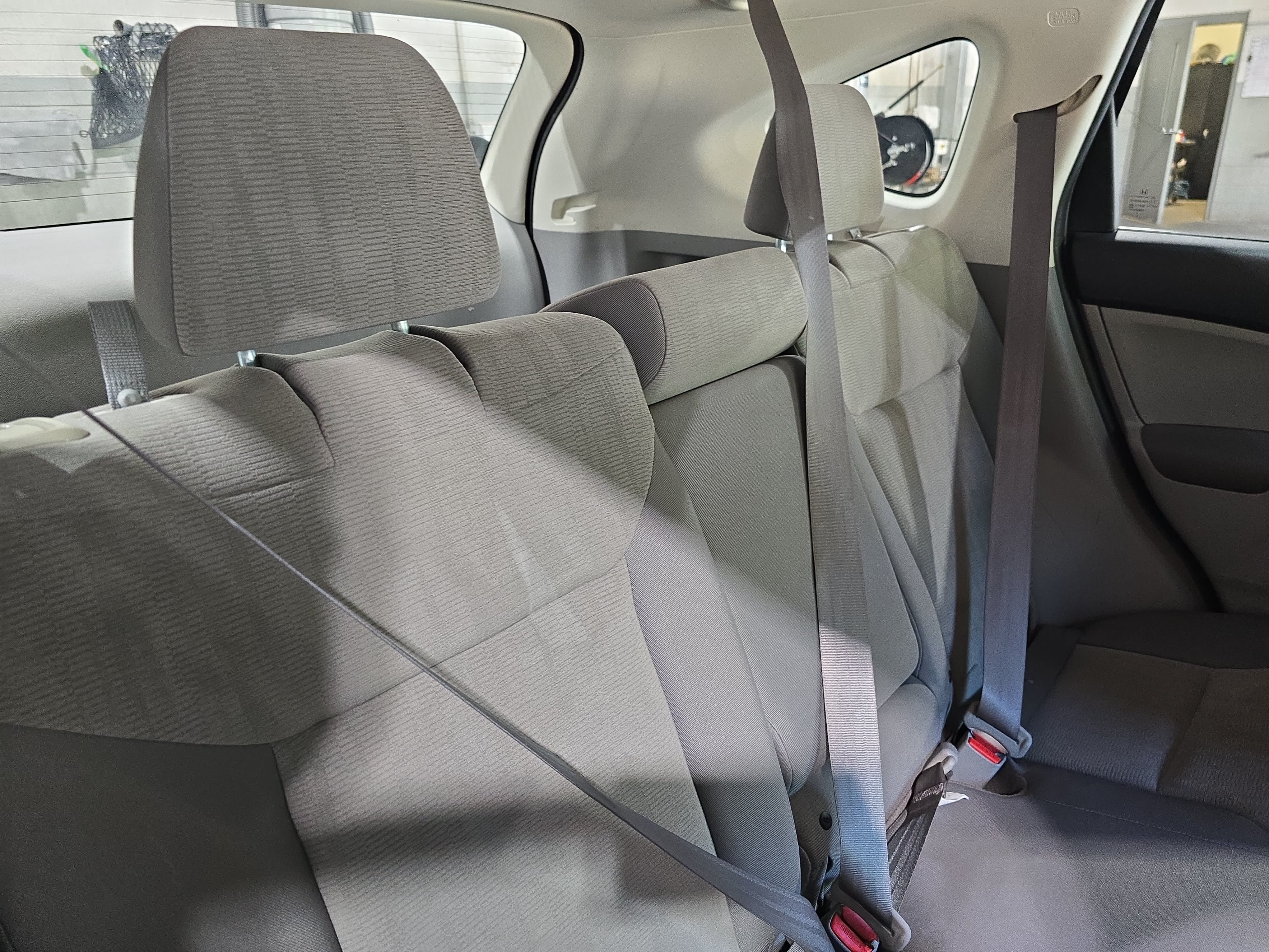 Used 2013 Honda CR-V LX image 12