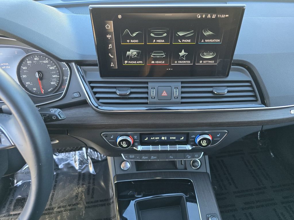 Used 2023 Audi Q5 2.0T Premium w/ Convenience Package image 7