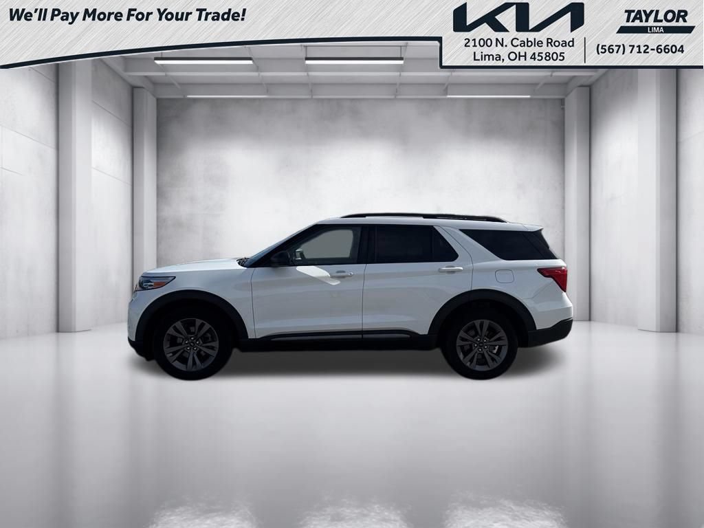 Used 2021 Ford Explorer XLT w/ Equipment Group 202A AWD/4WD image 3