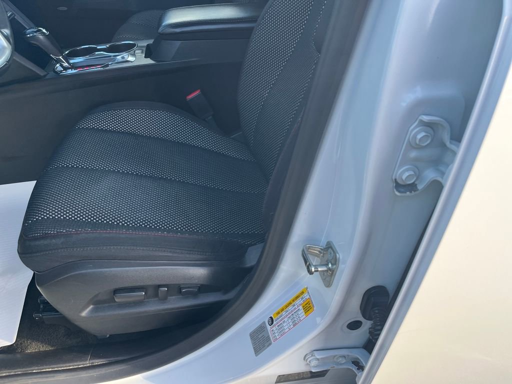 Used 2017 GMC Terrain SLE w/ Nightfall Package image 13