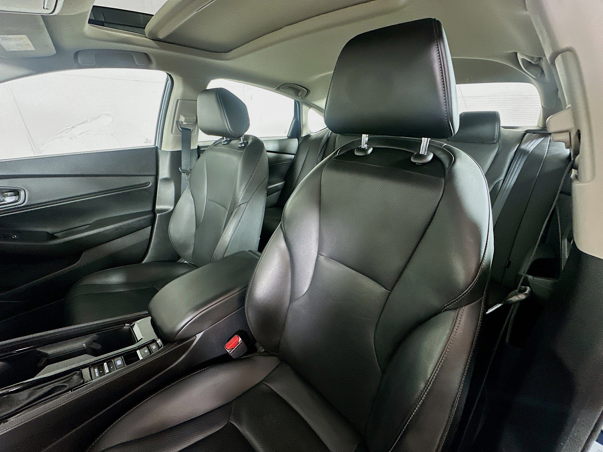 Used 2023 Honda Accord EX-L image 20