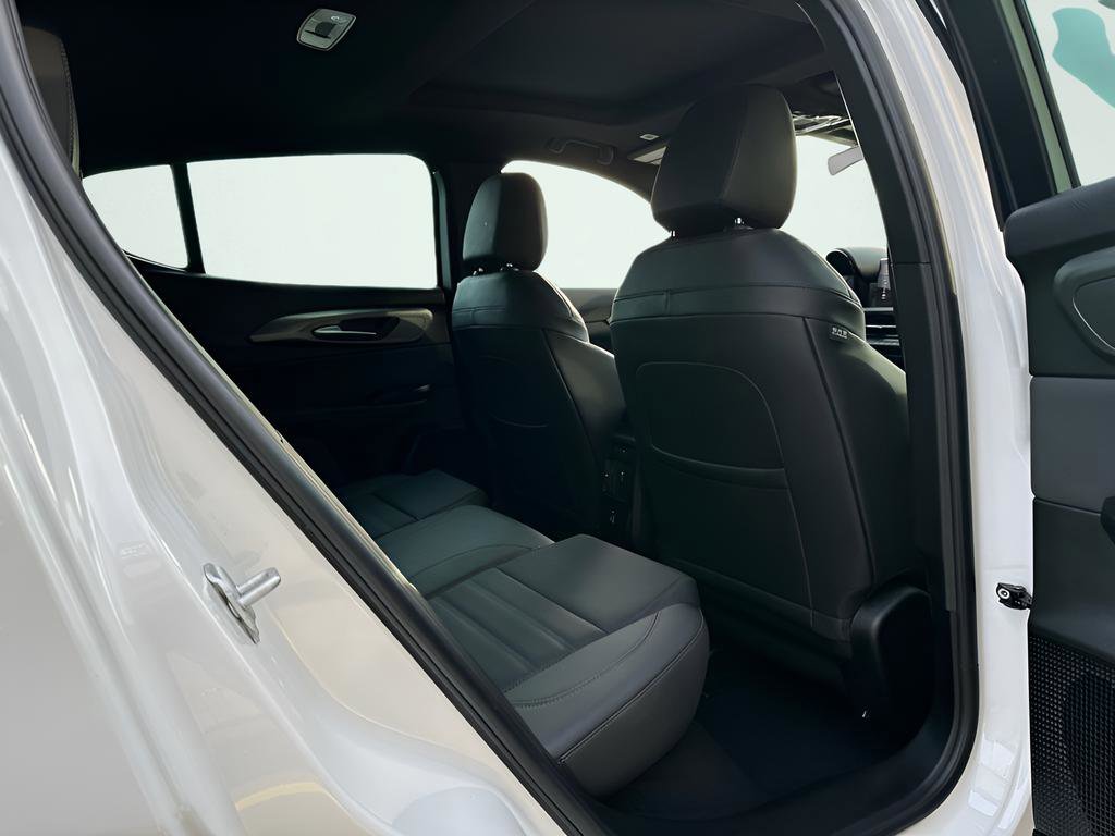 Used 2025 Alfa Romeo Tonale w/ Premium Package image 28