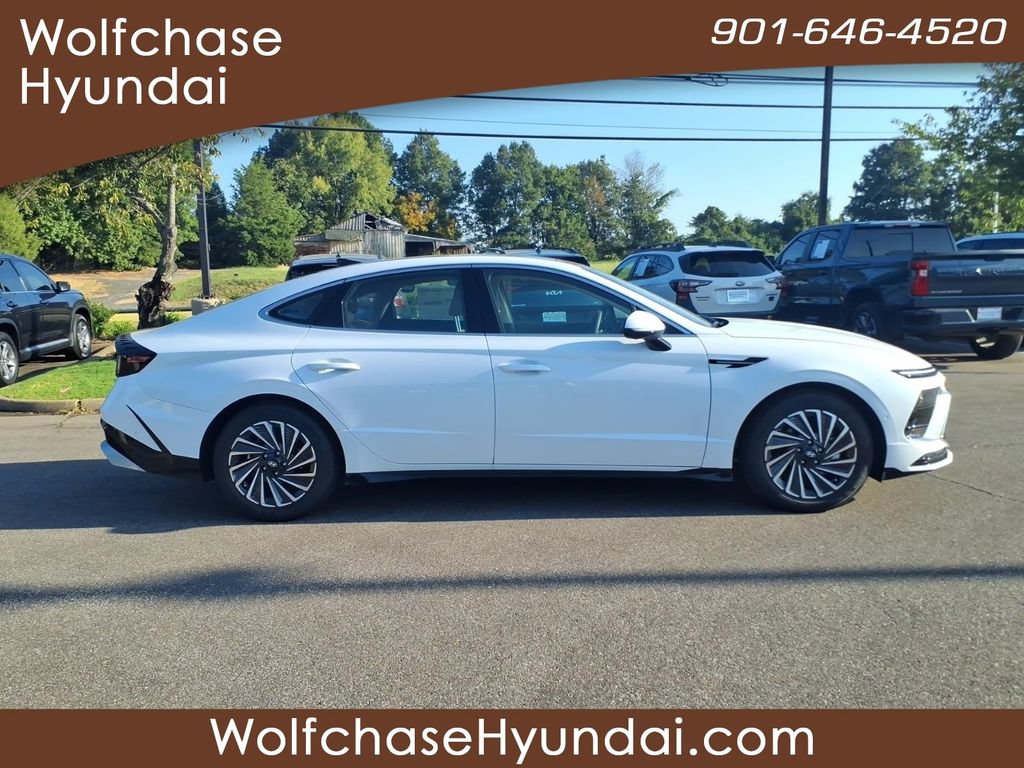 New 2026 Hyundai Sonata Limited FWD image 6