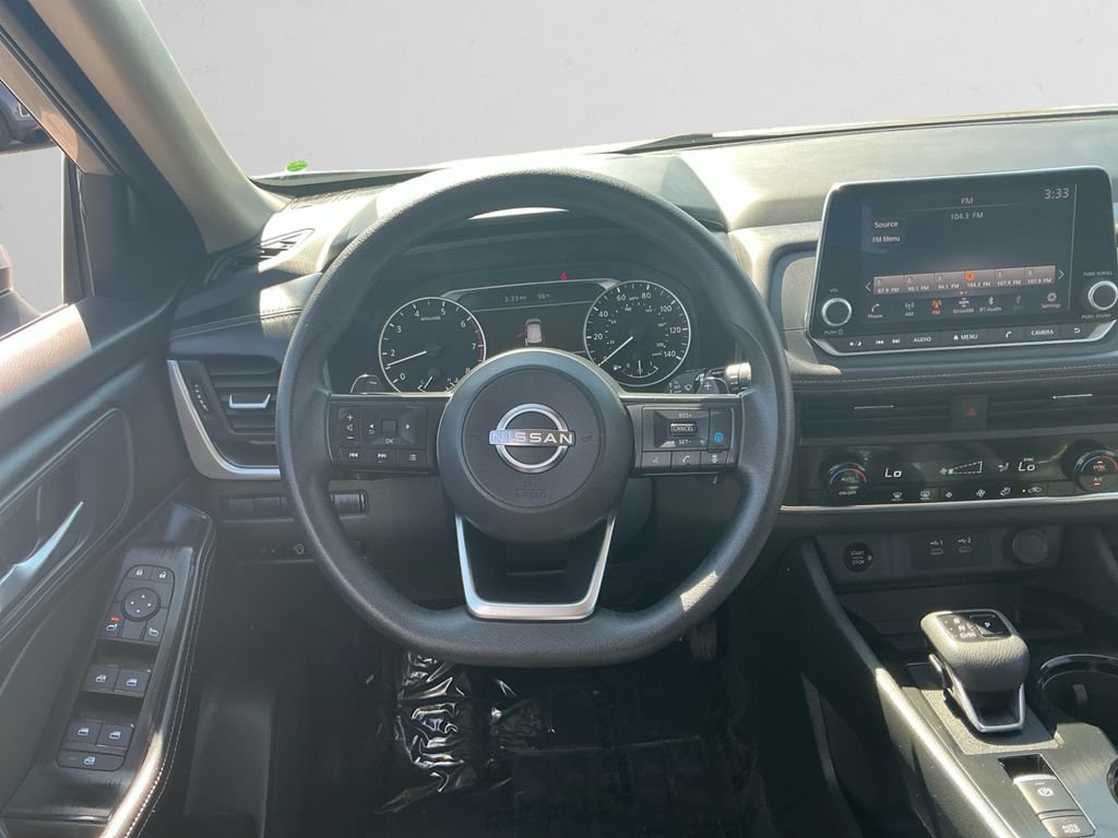 Used 2024 Nissan Rogue SV FWD image 12