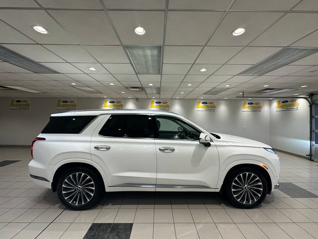 Used 2024 Hyundai Palisade Calligraphy AWD/4WD image 3