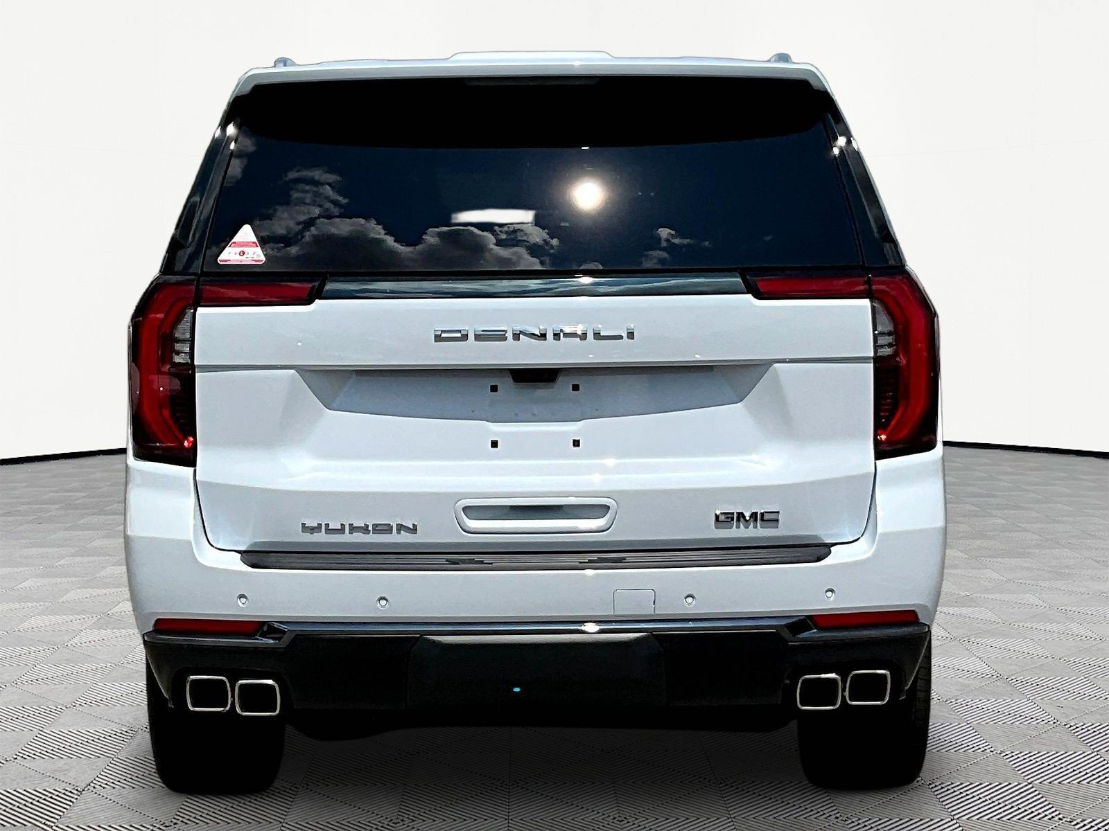 New 2026 GMC Yukon XL Denali Ultimate w/ LPO, Floor Liner Package AWD/4WD image 5