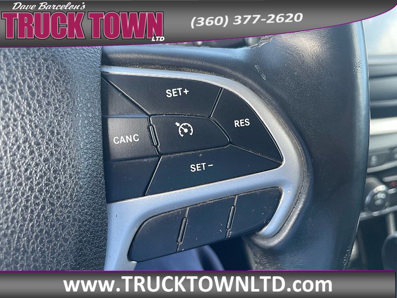 Used 2018 Jeep Cherokee Latitude Plus AWD/4WD image 21