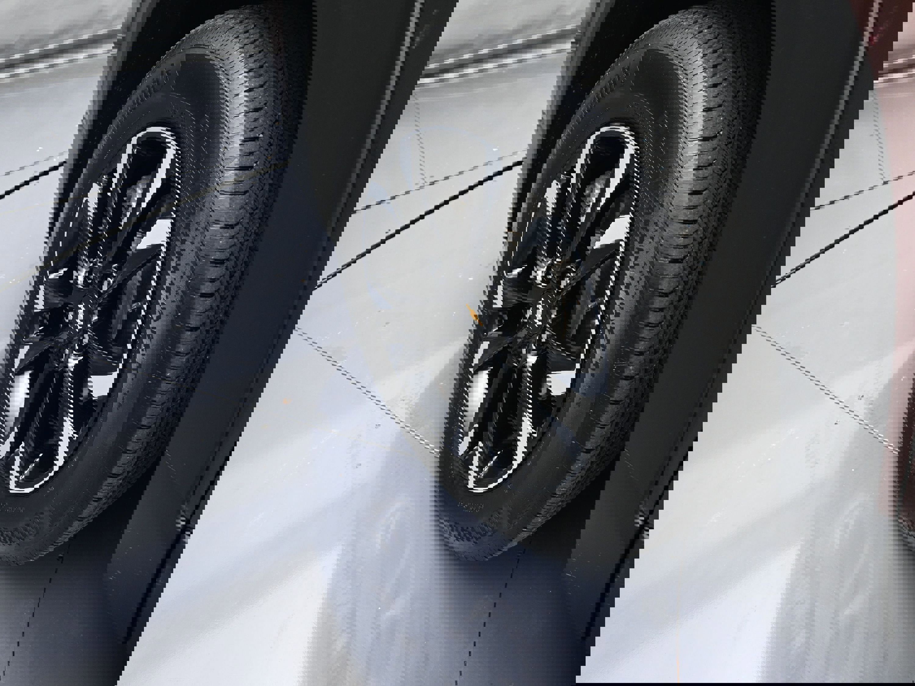 Used 2023 Chevrolet TrailBlazer LT image 29