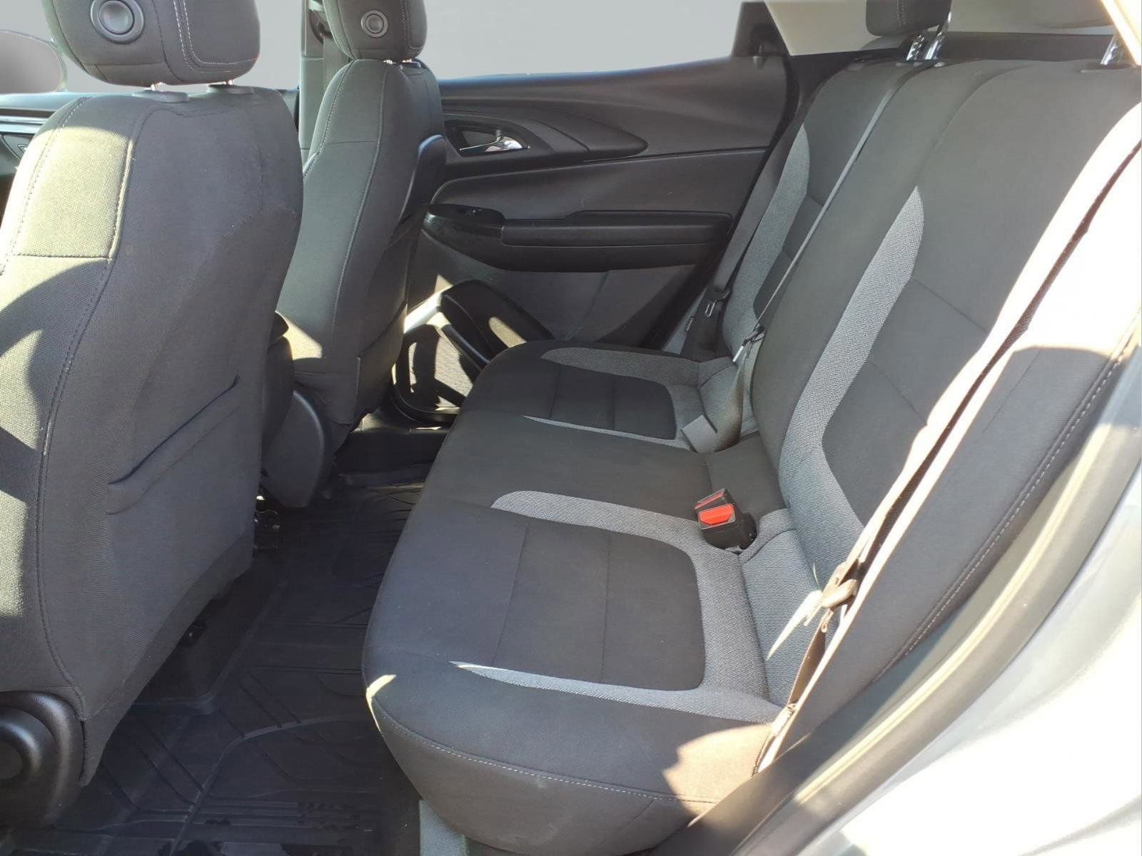 Used 2024 Chevrolet TrailBlazer LS w/ LS Convenience Package FWD image 26
