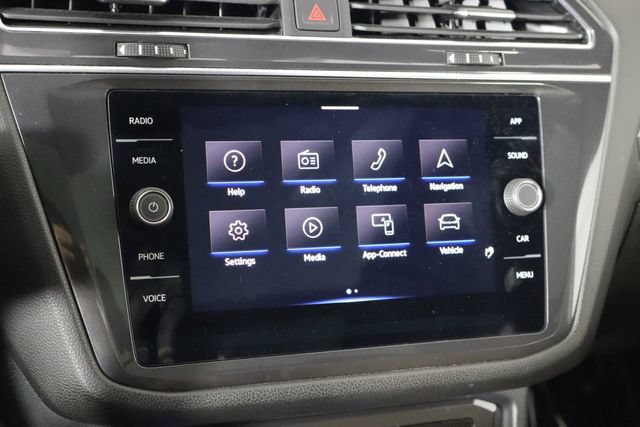 Used 2023 Volkswagen Tiguan SE R-Line AWD/4WD image 27