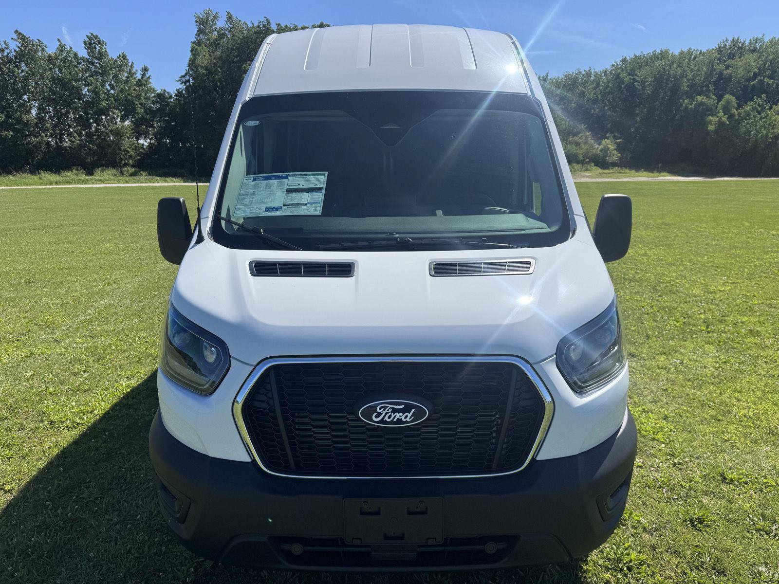 New 2026 Ford Transit 350 148 High Roof w/ Exterior Upgrade Package RWD image 8