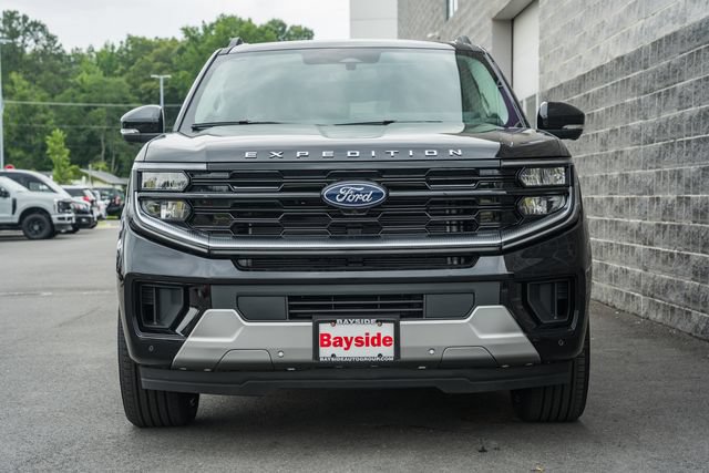 New 2026 Ford Expedition Max Platinum w/ Platinum Ultimate Package AWD/4WD image 3
