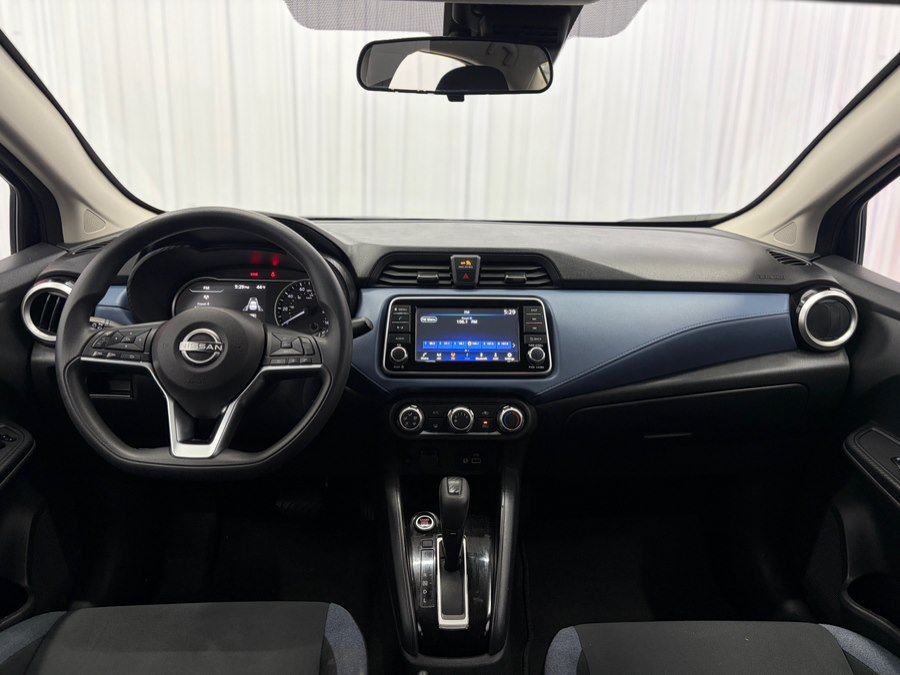 Used 2023 Nissan Versa SV FWD image 10