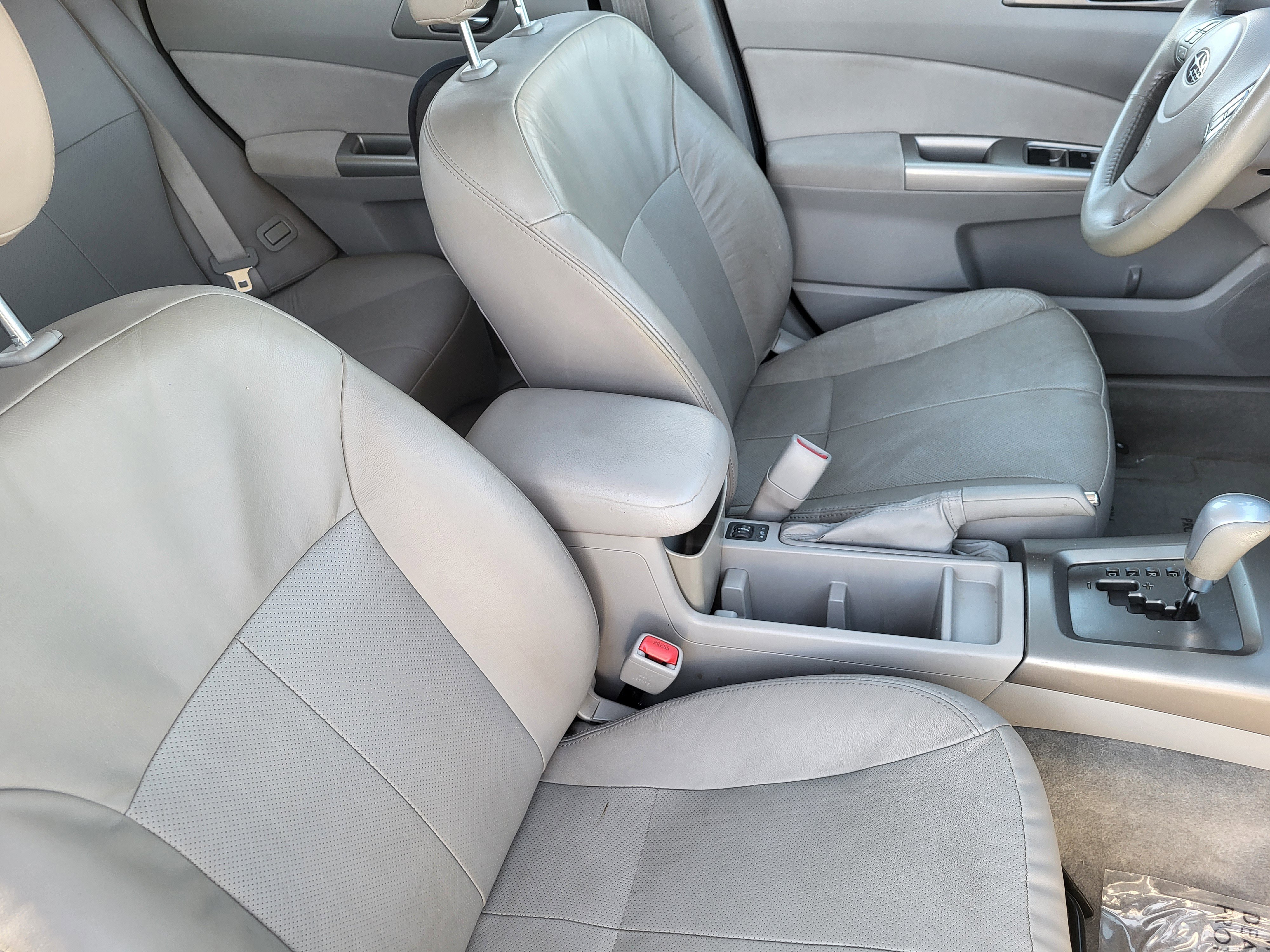 Used 2010 Subaru Forester 2.5X Limited w/ Popular Equipment Group 4B image 13