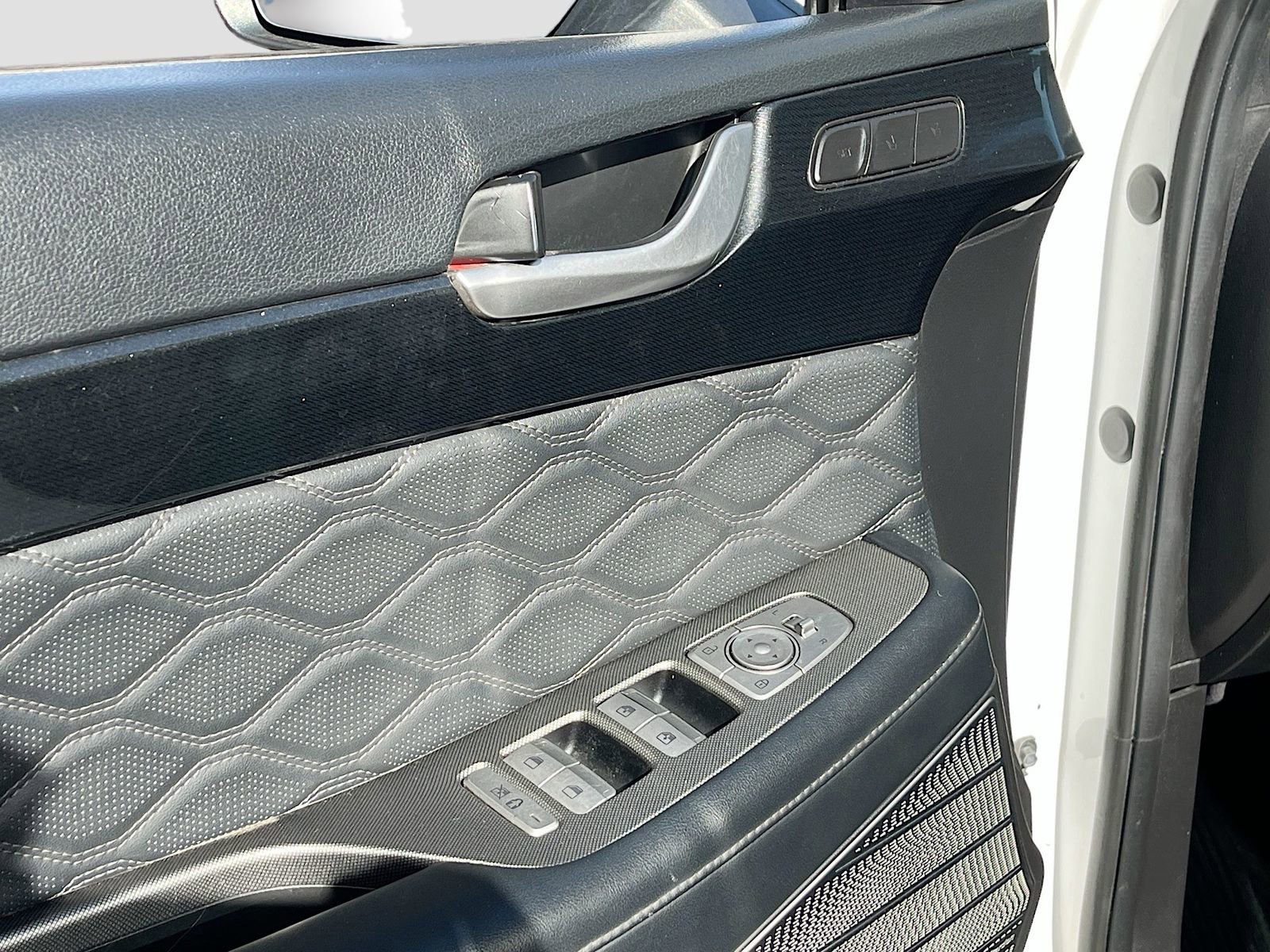 Used 2022 Hyundai Palisade SEL w/ Cargo Package image 17