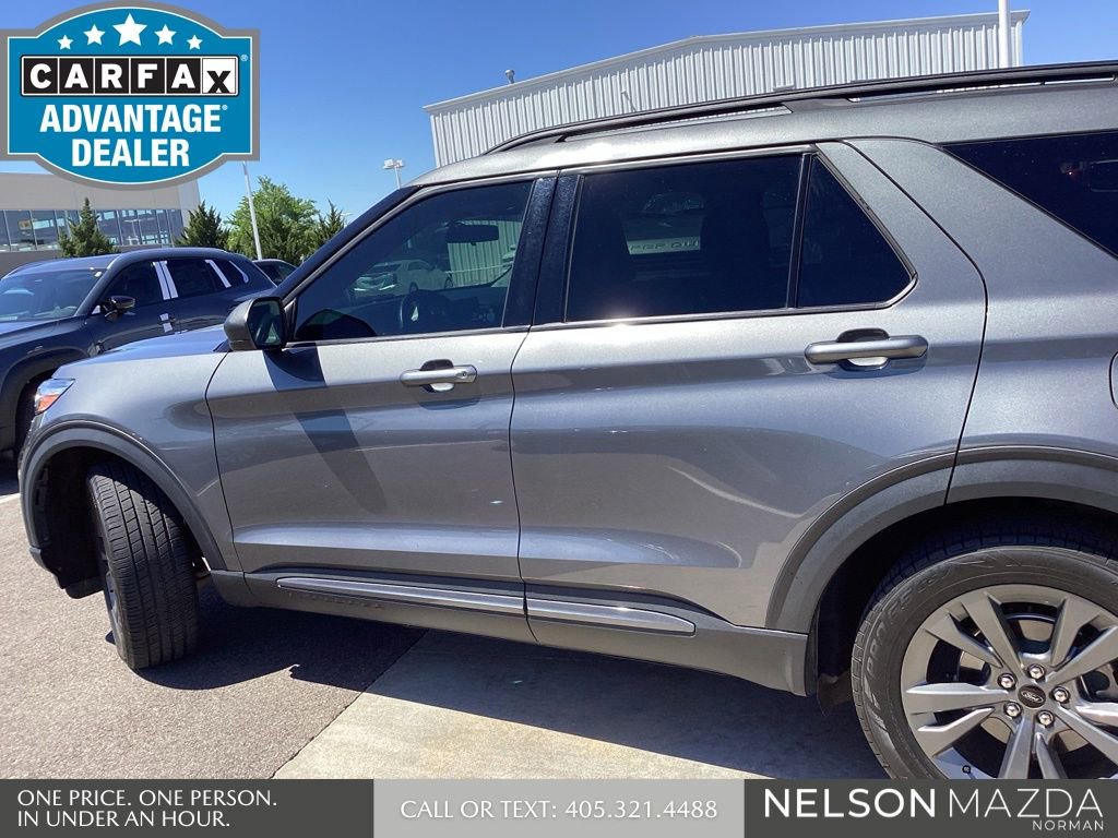 Used 2021 Ford Explorer XLT w/ Equipment Group 202A image 9