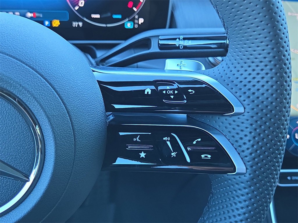 New 2026 Mercedes-Benz GLC 300 image 22