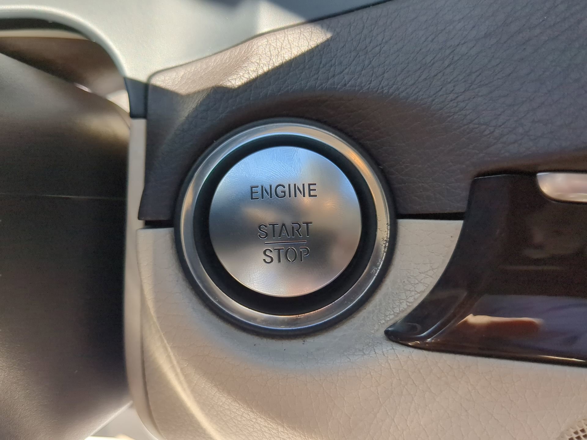 Used 2014 Mercedes-Benz E 350 Cabriolet image 58