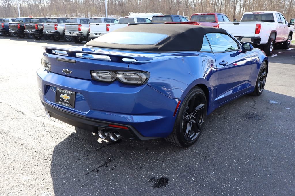 Used 2023 Chevrolet Camaro LT w/ RS Package image 27