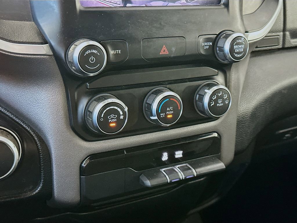 Used 2021 RAM 1500 Big Horn AWD/4WD image 18