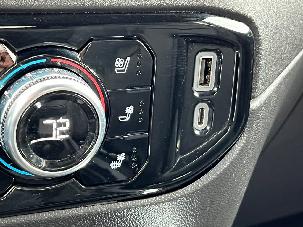 Used 2023 GMC Sierra 1500 SLT w/ SLT Convenience Package AWD/4WD image 38