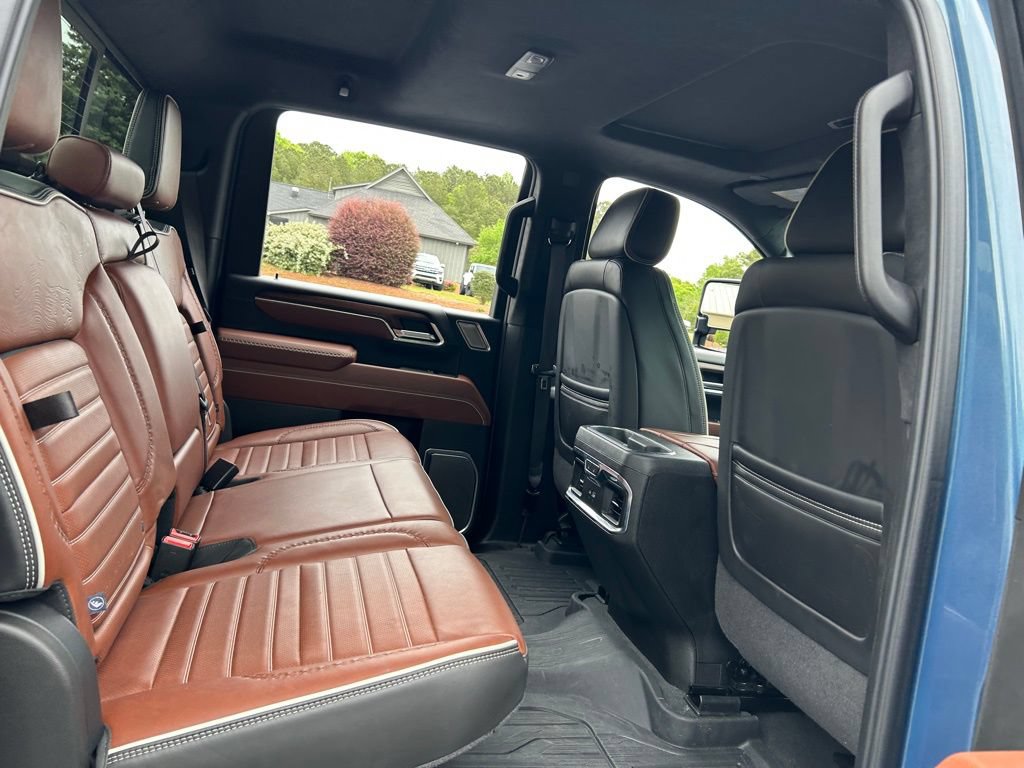 Used 2025 GMC Sierra 2500 Denali Ultimate AWD/4WD image 57