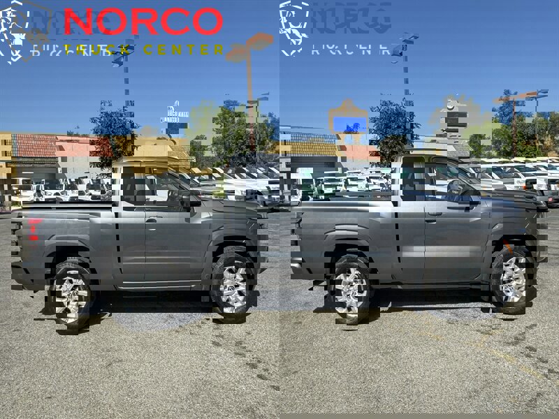 Used 2023 Nissan Frontier SV w/ Technology Package image 1