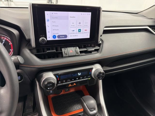 Used 2023 Toyota RAV4 Adventure image 27