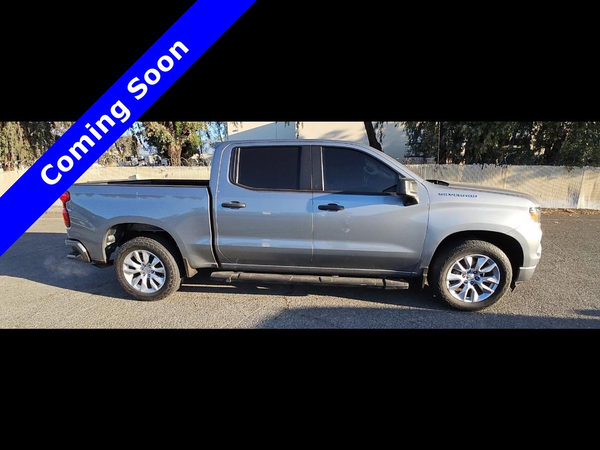 Used 2023 Chevrolet Silverado 1500 Custom RWD image 4
