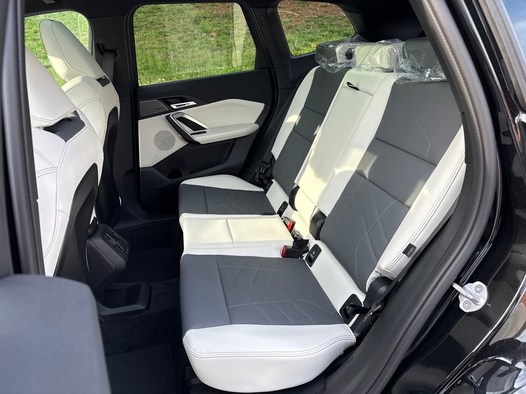 New 2026 BMW X1 M35i w/ Technology Package AWD/4WD image 23