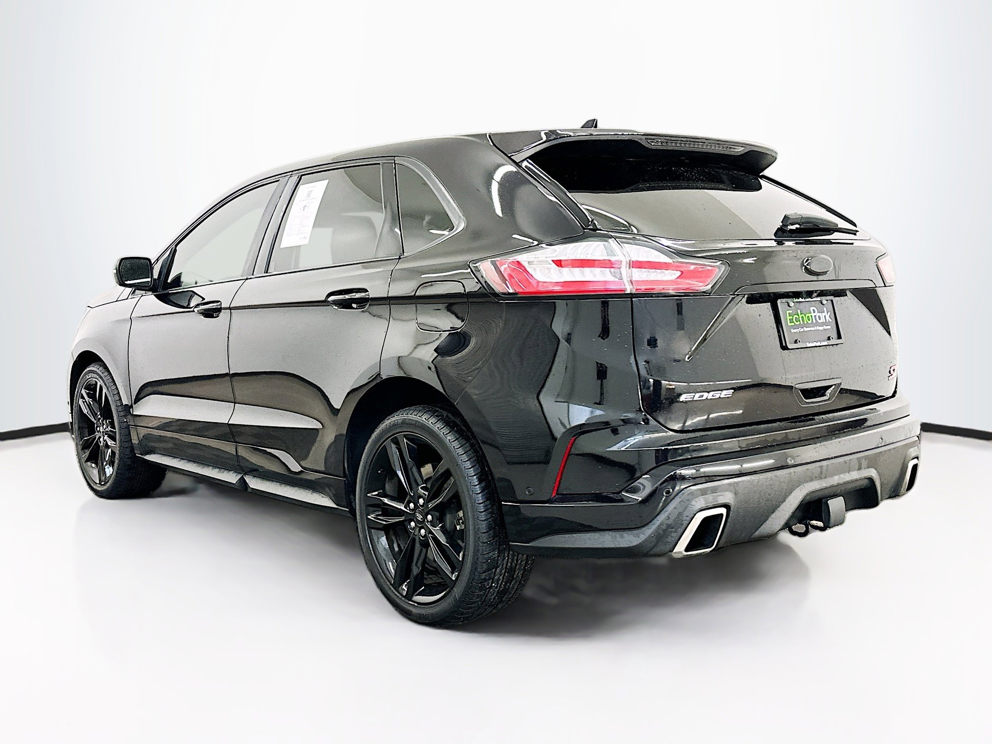 Used 2020 Ford Edge ST w/ Equipment Group 401A image 5