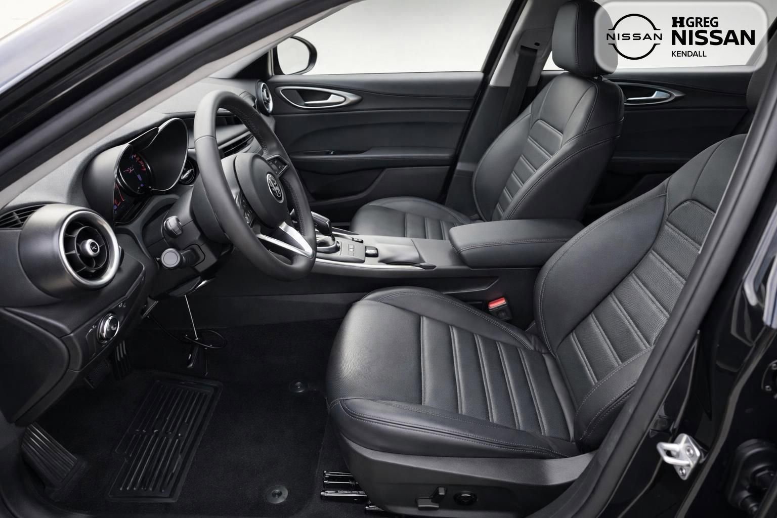Used 2024 Alfa Romeo Tonale Ti w/ Premium Interior Package AWD/4WD image 7