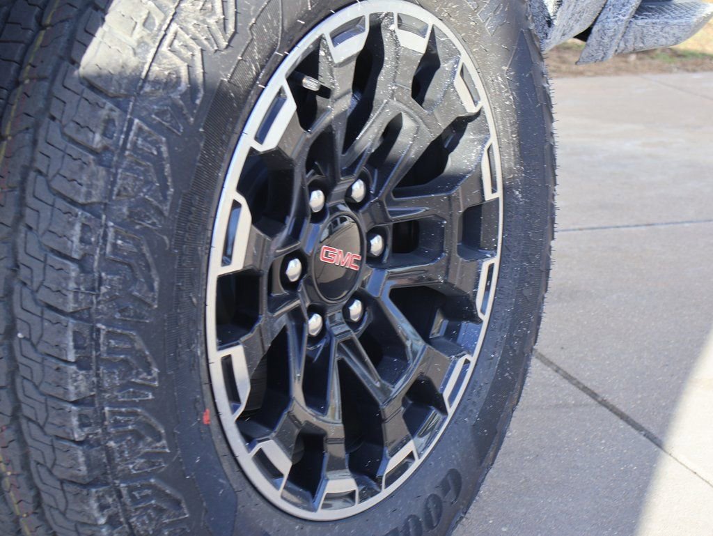 New 2026 GMC Canyon AT4 w/ Technology Plus Package image 47