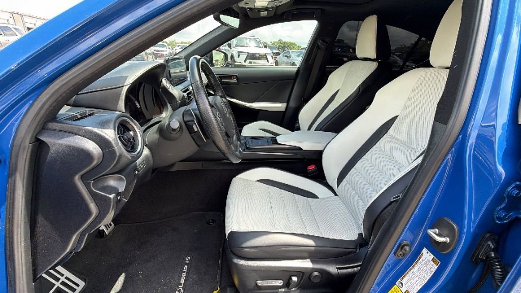 Used 2021 Lexus IS 350 F Sport w/ Navigation Package image 12