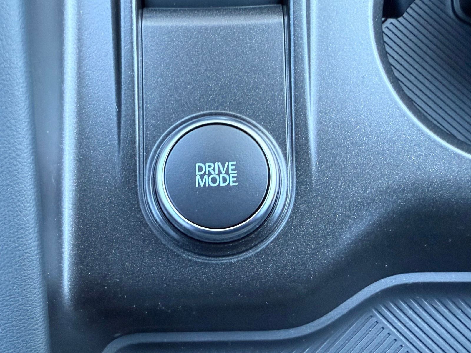 New 2026 Ford Explorer ST-Line image 30