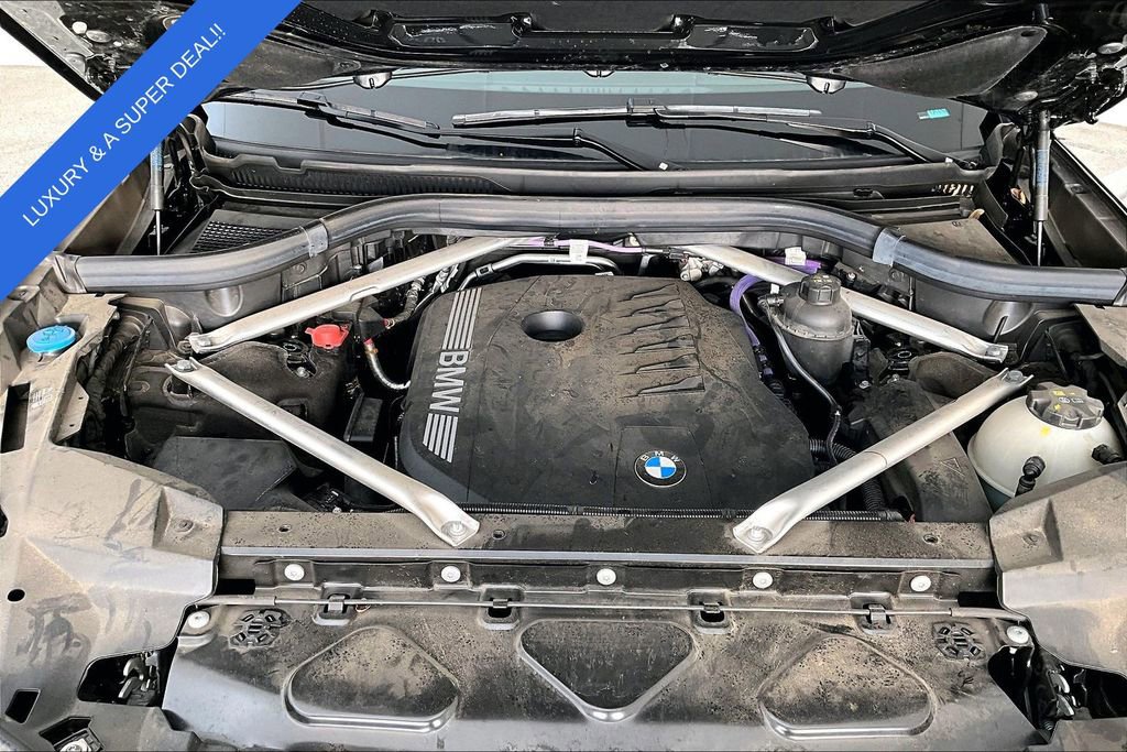 Used 2025 BMW X7 xDrive40i image 13