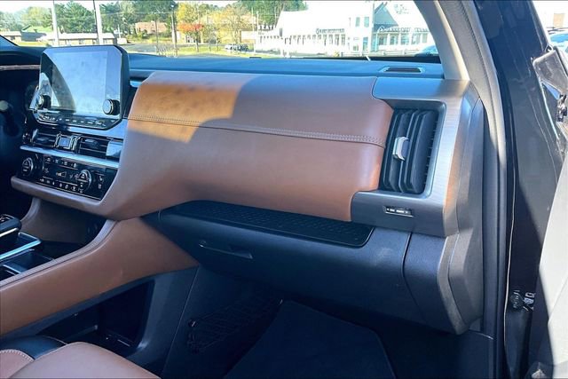 Certified 2025 Nissan Pathfinder Platinum w/ Cargo Package image 21