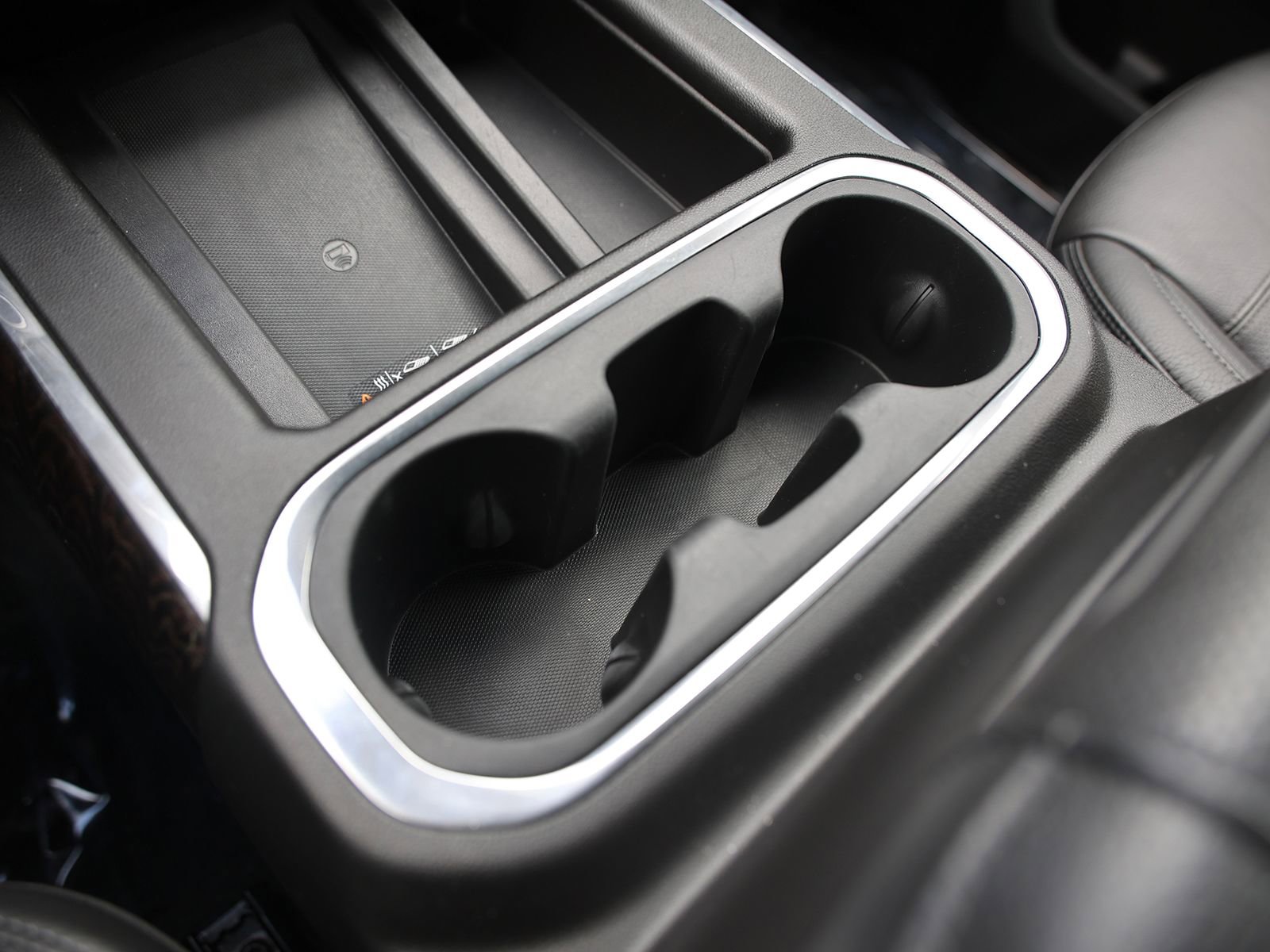 Used 2022 GMC Sierra 2500 Denali w/ Denali Ultimate Package image 40