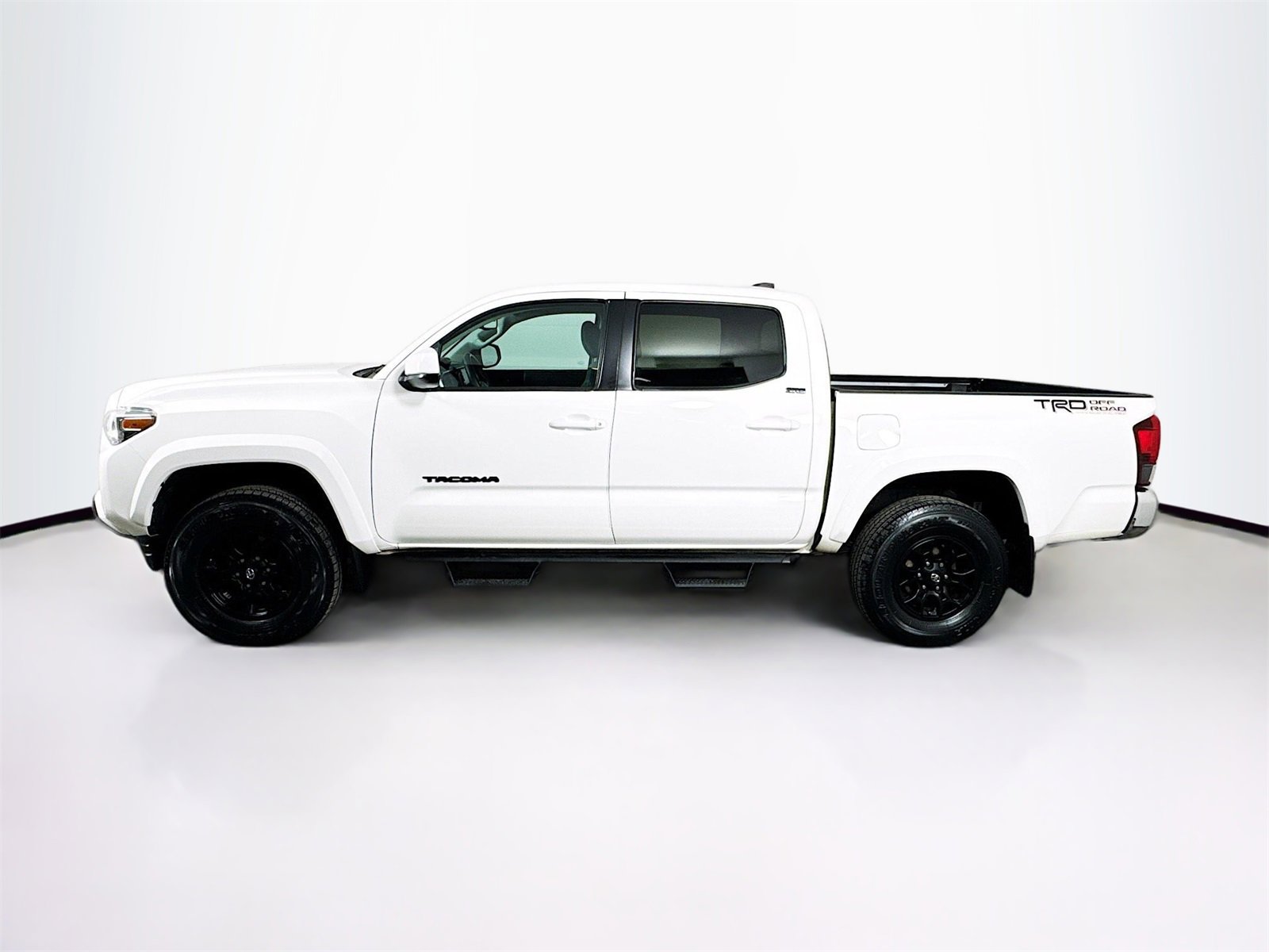 Used 2021 Toyota Tacoma SR5 image 4