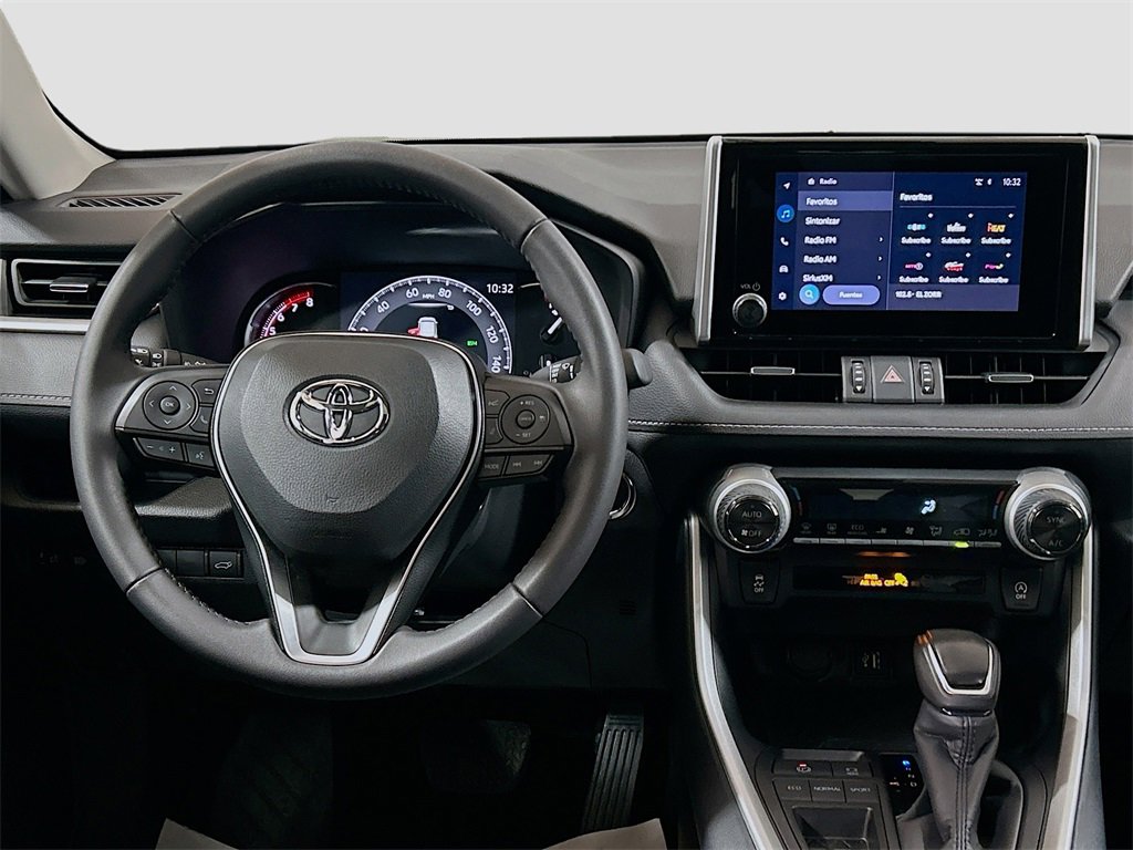 Used 2025 Toyota RAV4 XLE Premium image 19